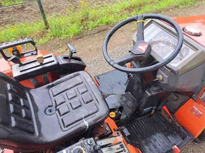 Traktor Yanmar FX185 - foto 7