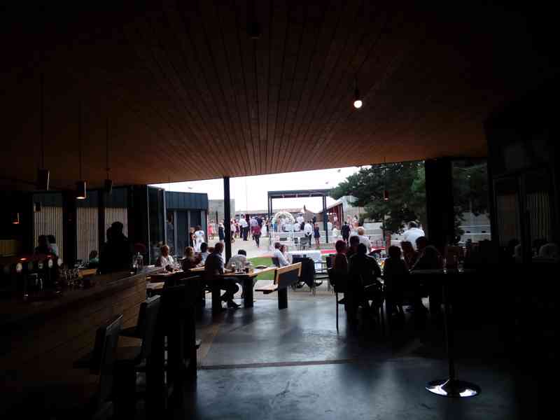 Kapela SKELET - svatby, oslavy, firemní večírky - foto 11