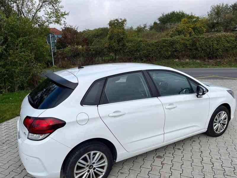 Citroën C4 1,6   Citroën C4 - foto 13