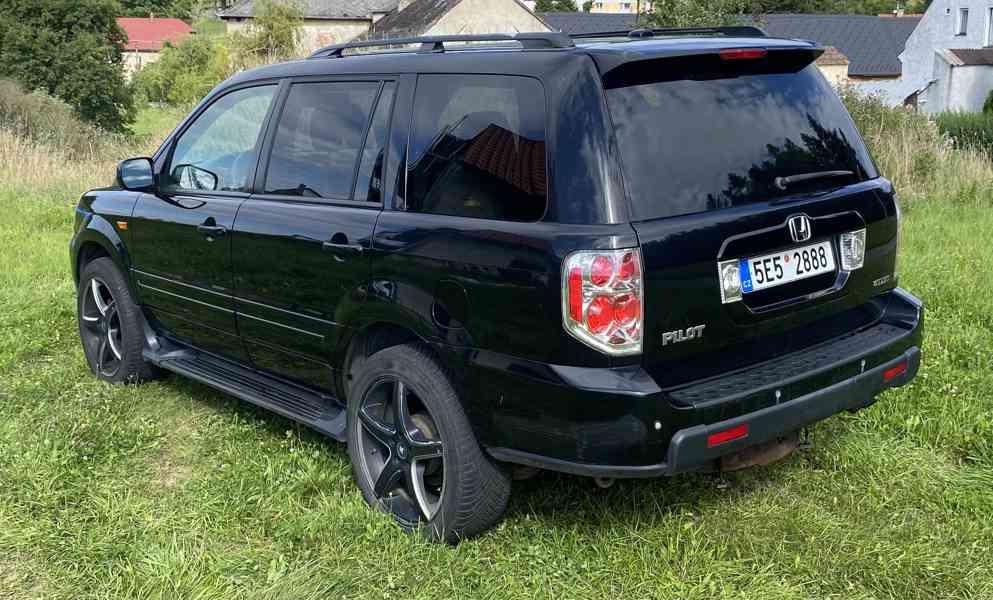 Honda Pilot, LPG, 4x4, 8 míst - foto 3