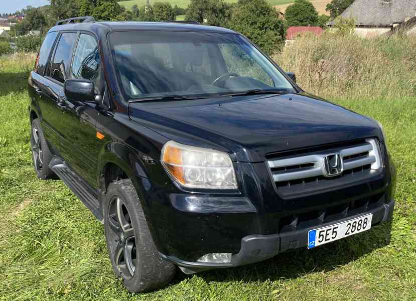 Honda Pilot, LPG, 4x4, 8 míst - foto 1