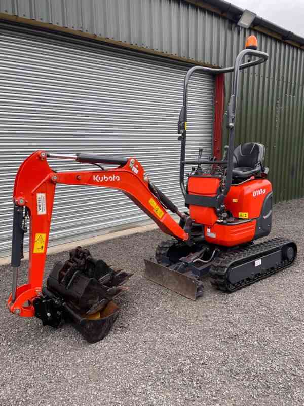  Stav výborný minibagr Kubota U10-3KB  - foto 2