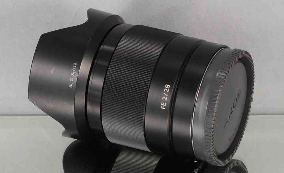 Sony FE 28mm F2 **Full-frame*širokoúhlý*E mount - foto 8