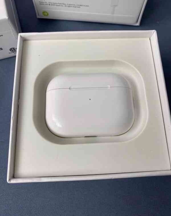 Sluchátka Apple AirPods Pro 2. Gen,  Nové - foto 11
