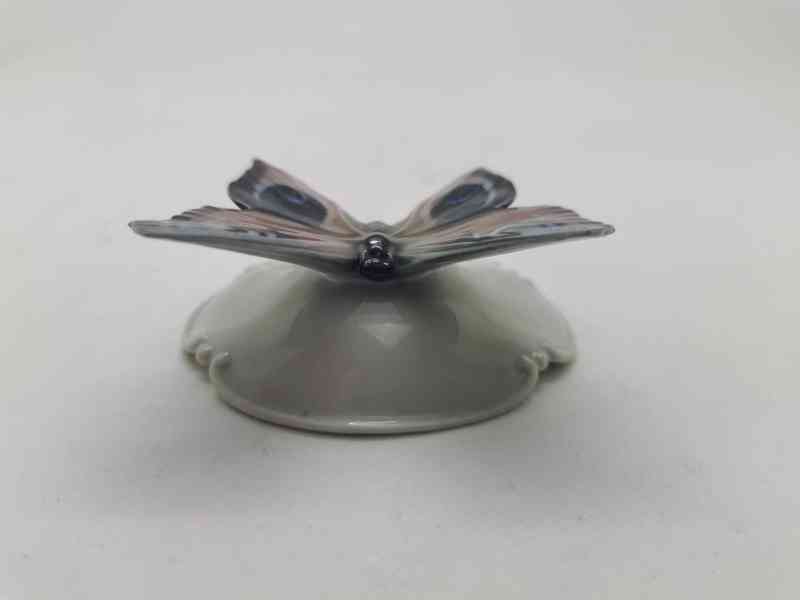 Krásná porcelánová soška Motýl Rosenthal Signováno - foto 3