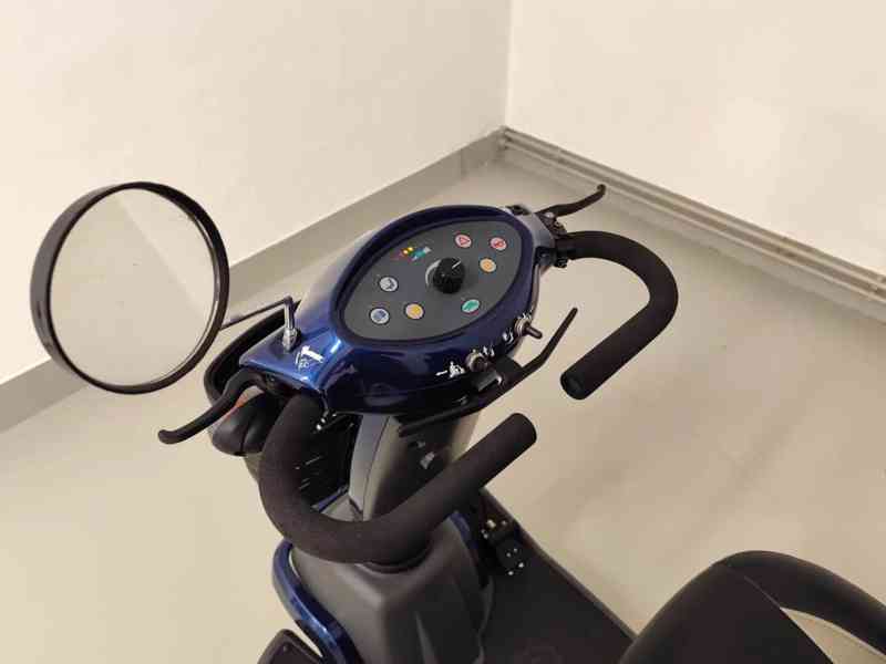 Elektrický tříkolový skútr Galaxy 2 - repasovaný - foto 4