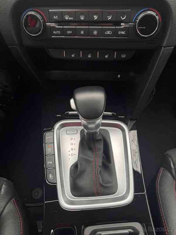 Kia ProCeed GT šedá barva - foto 10