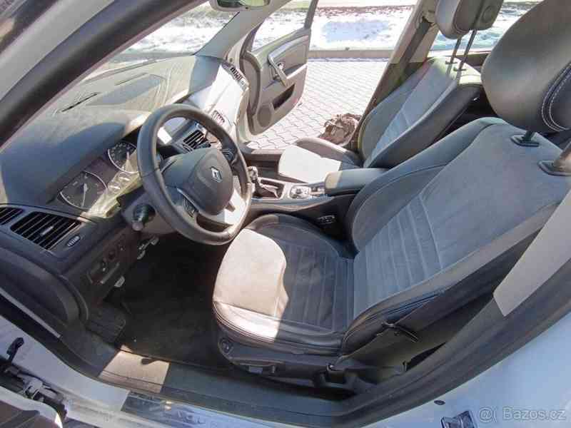 Renault Laguna 2,0   III - foto 18