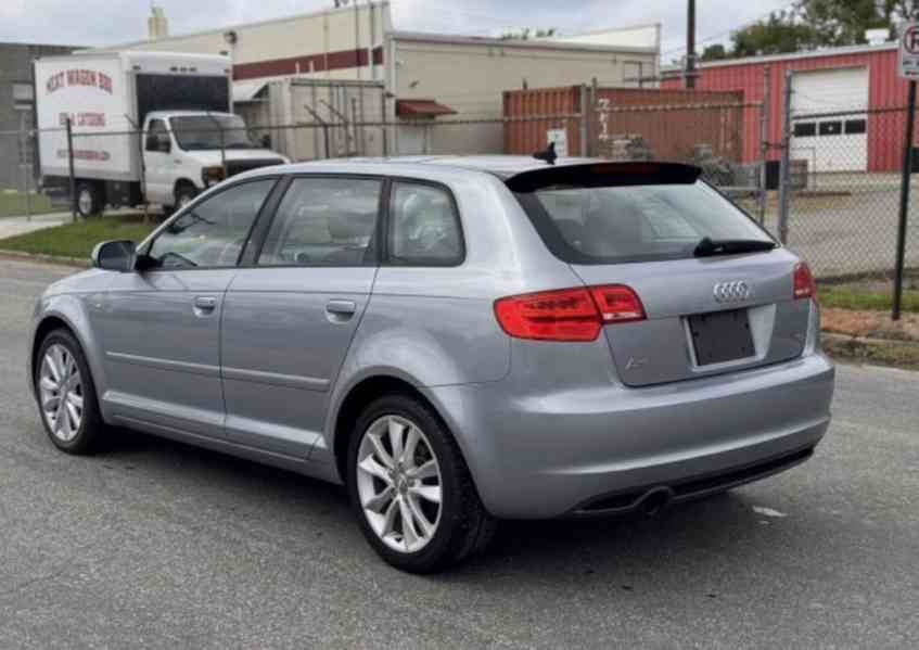 2012 Audi 2.0 TDI Premium - foto 5