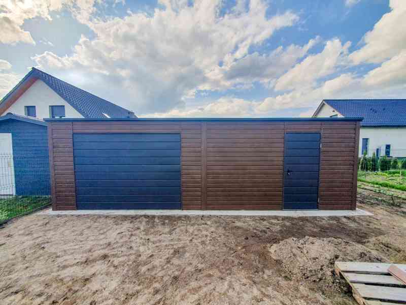 Plechova garáž 8x6m výklopná vrata dveře tmavý ořech TS709 - foto 2
