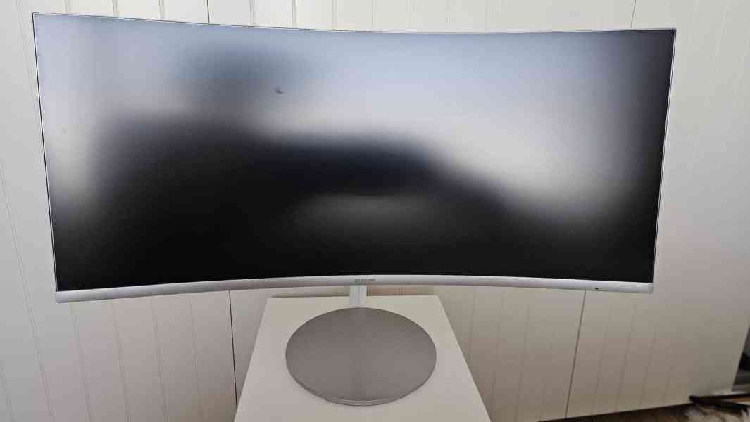 Monitor Samsun CF791 koupený v roce 2018 - foto 3