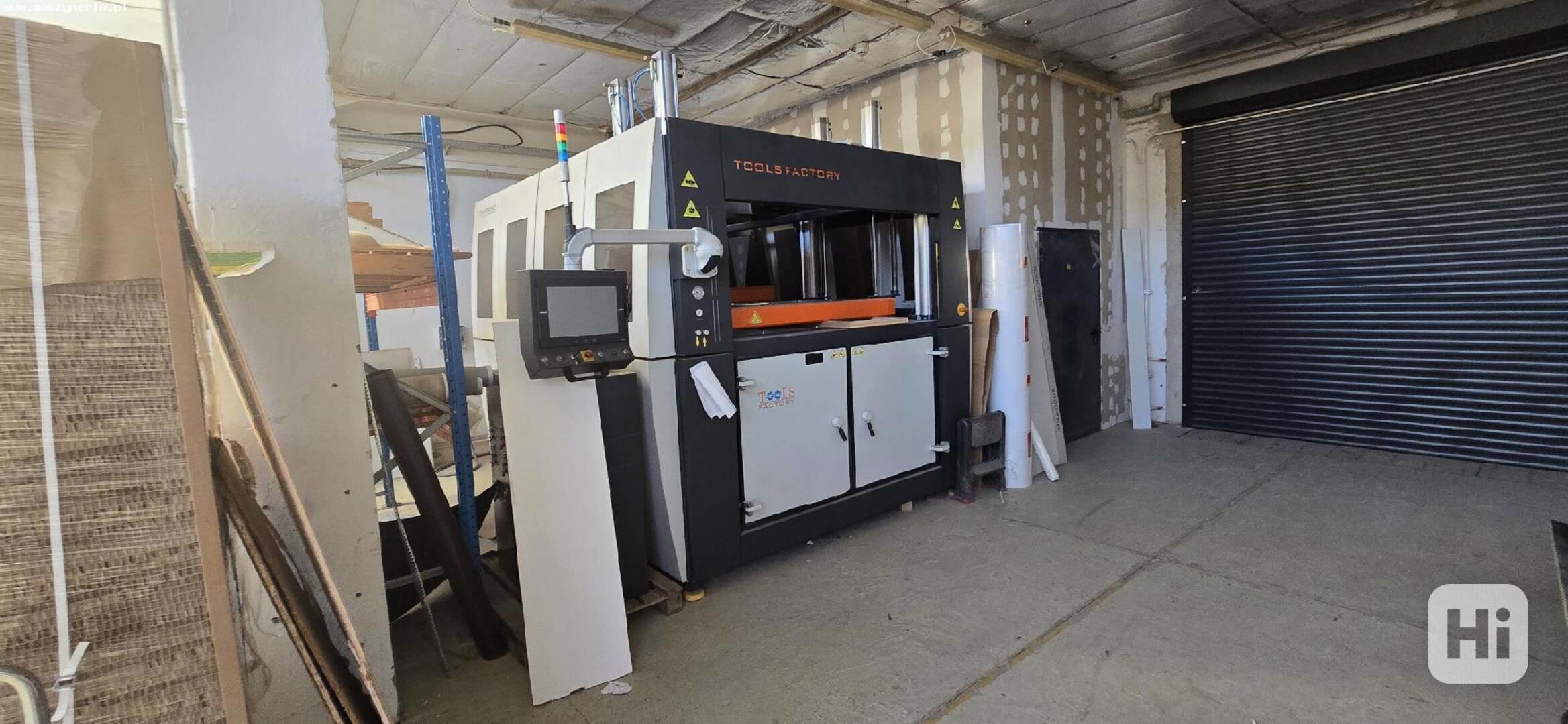Termoformovací stroj TOOLS FACTORY TF SMARTLINE 150 PLUS - foto 1