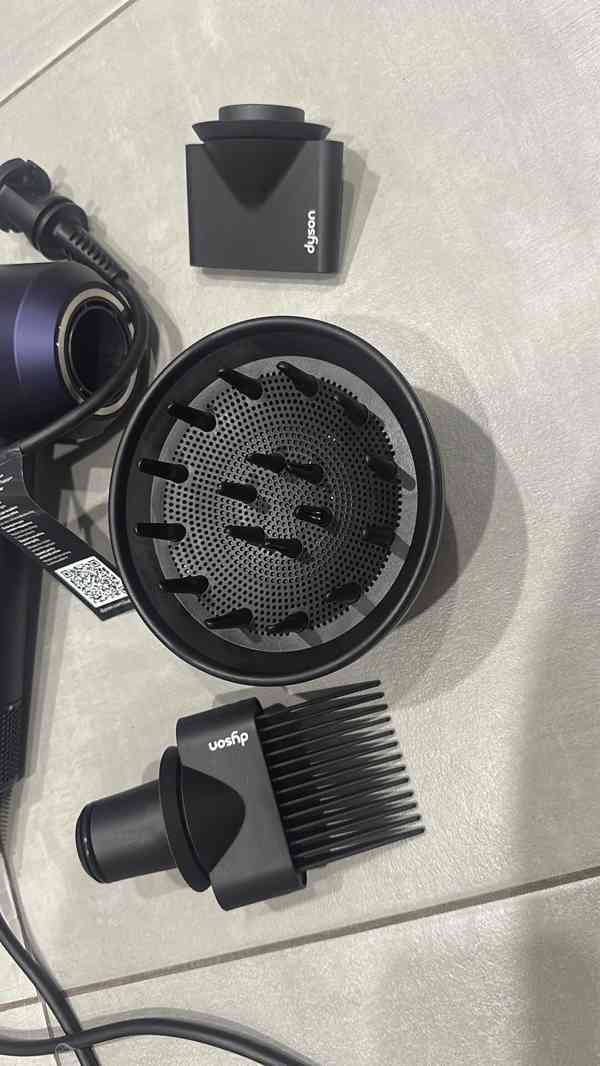 Fén Dyson Supersonic HD07/ T3/T4 pruská modrá/meděná - foto 3