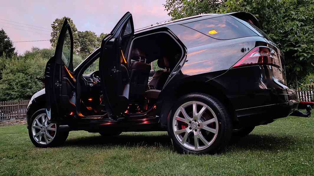 Mercedes ML  350 CDi w166 AMG  - foto 19