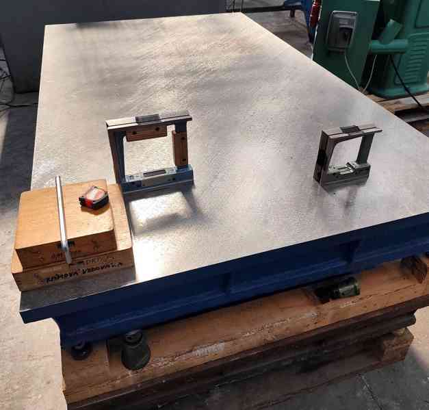 Příměrná kontrolní litinová tušírovací deska - foto 6