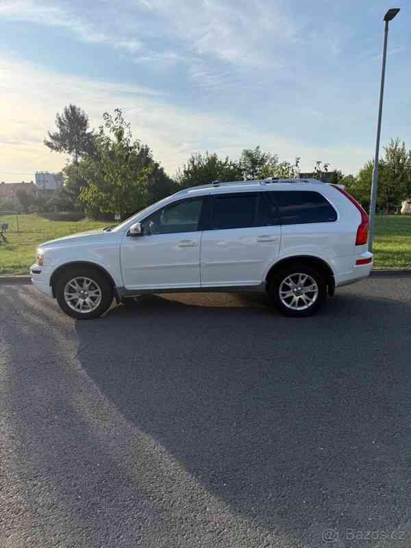 Volvo XC90 2,4 - foto 8