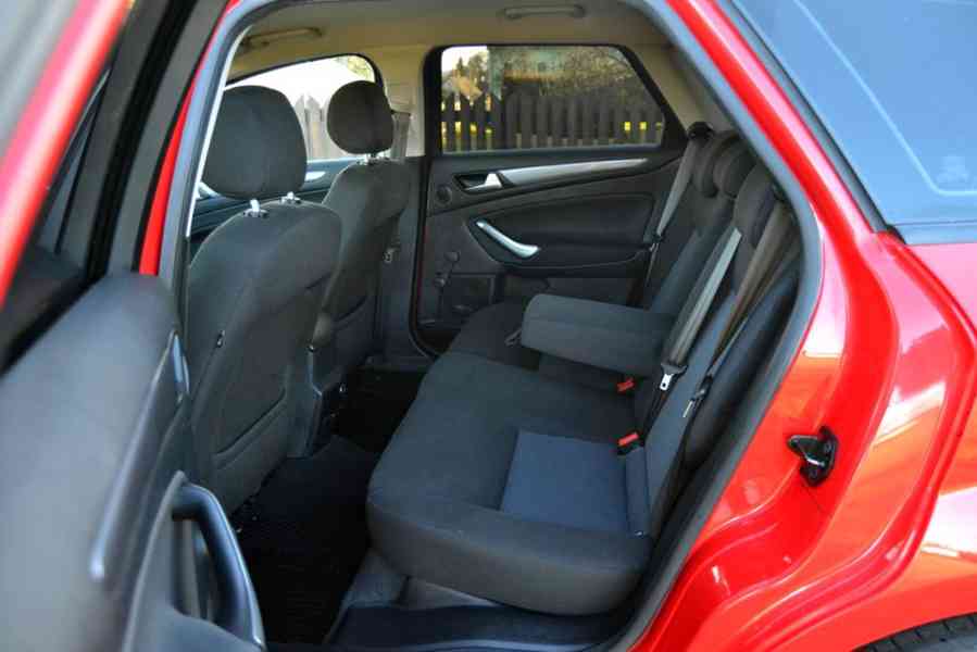 Ford Mondeo 2.0 TDCI Ambiente kombi facelift - foto 10