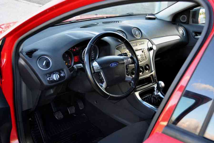 Ford Mondeo 2.0 TDCI Ambiente kombi facelift - foto 7