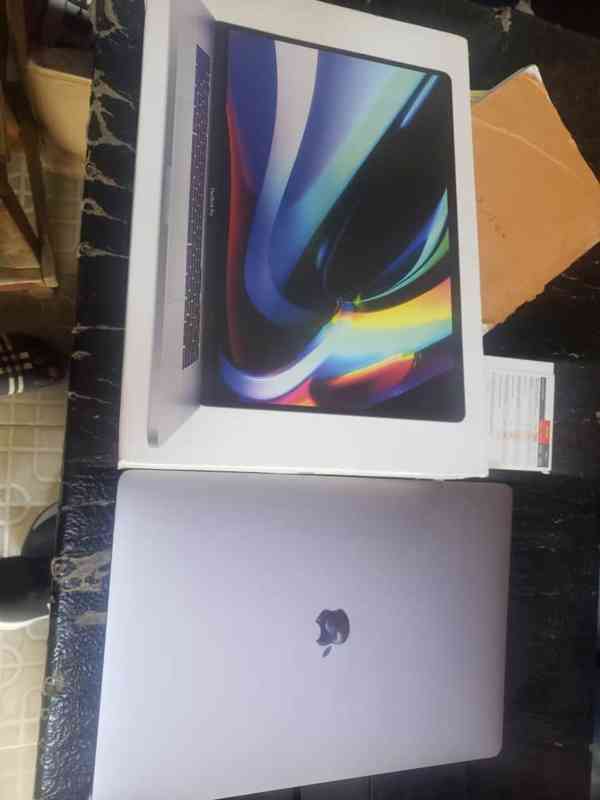 macbook pro m1 16 inch 2020  - foto 3