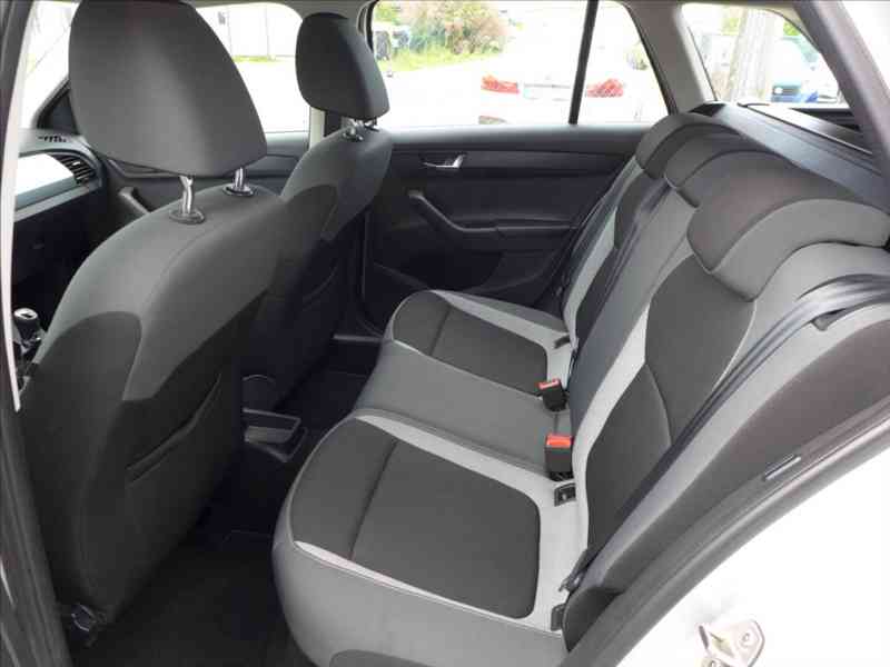 Škoda Fabia 1,4 TDI KLIMA,PDC,TEMPOMAT - foto 6