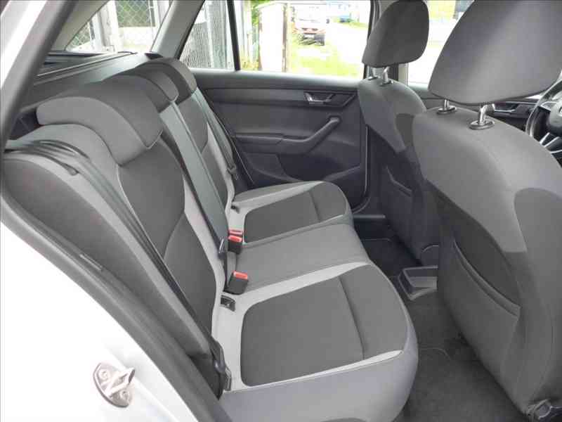 Škoda Fabia 1,4 TDI KLIMA,PDC,TEMPOMAT - foto 9