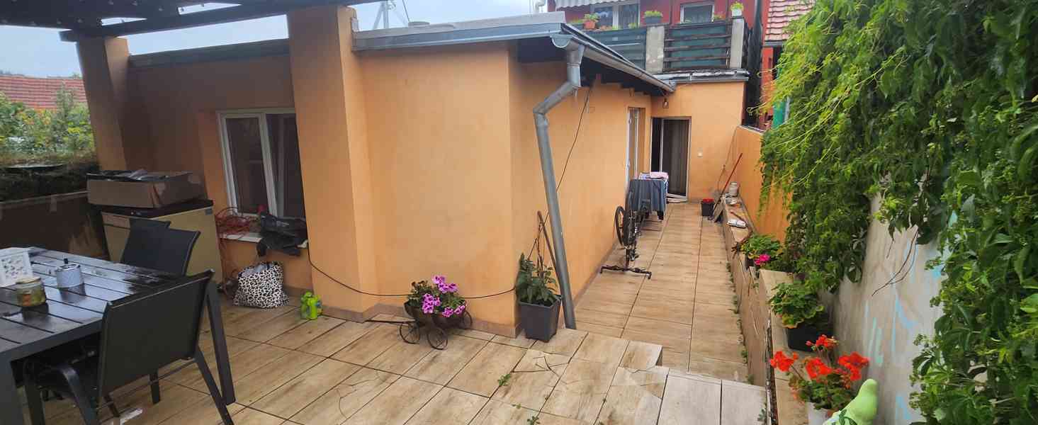 RD Říčany u Brna 3 bytové jednotky  - foto 9
