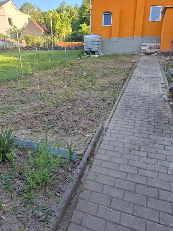 RD Říčany u Brna 3 bytové jednotky  - foto 12