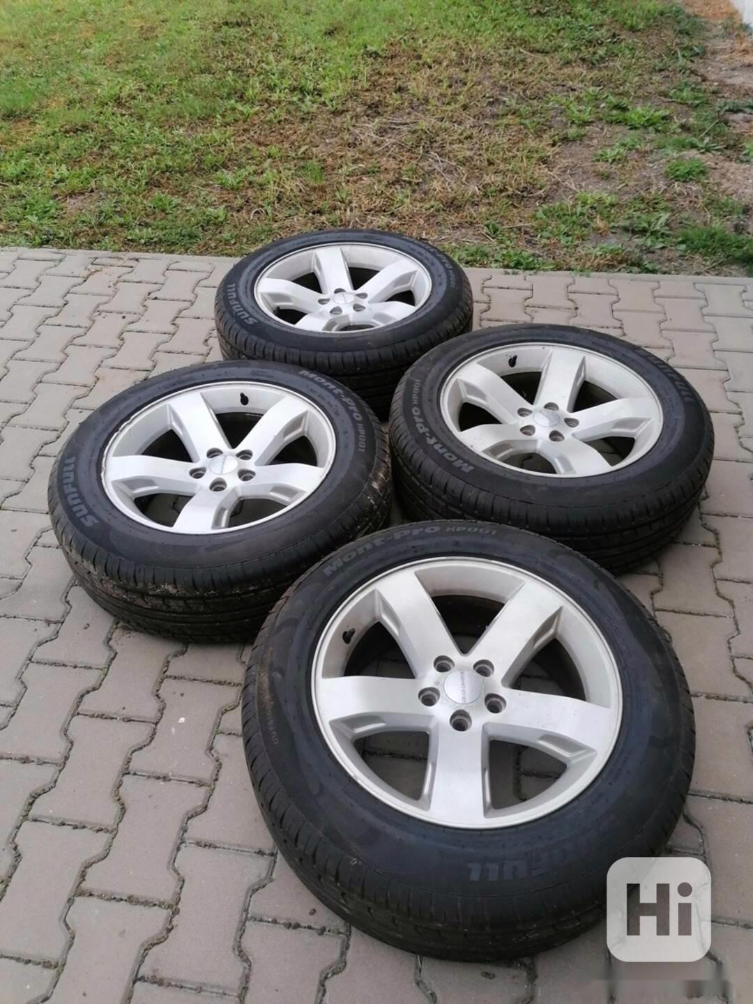 Alu kola 18” Dodge Challenger originální + letní pneu zánovn - foto 1