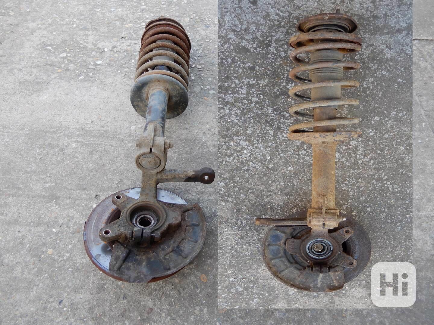 Těhlice Felicia - foto 1