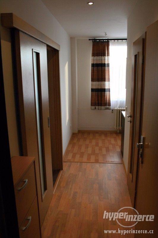 Prodej byt 1+1, 35 m2, Trutnov - Horní Staré Město - foto 2
