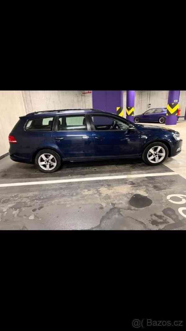 Volkswagen Passat 2,0   b7 - foto 3