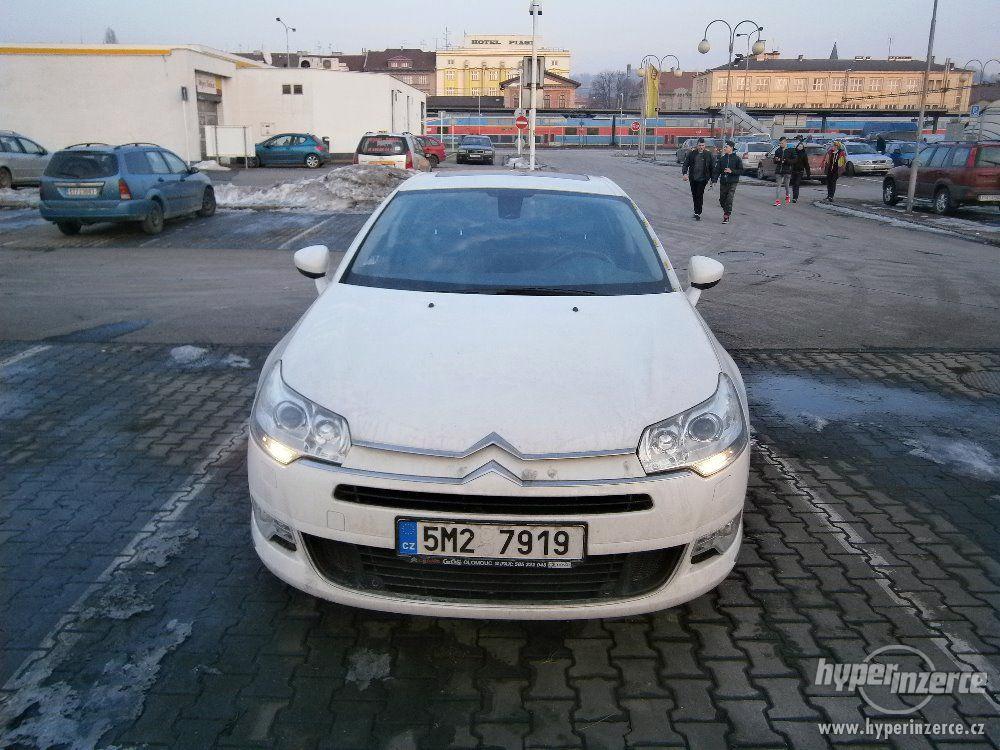 Citroën C5 3.0 V6, kůže, xenony, automat - Top stav - foto 1