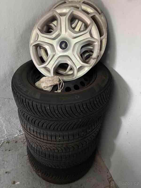 Ford Kuga 1,5   EcoBoost 110 kW, 6/2018 - foto 4