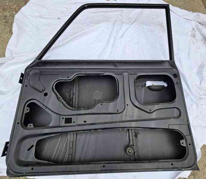 Přední dveře Vaz 2101 - foto 12