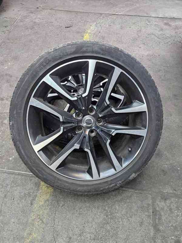 Volvo V90 D5 AWD | 173 kW | 2018 - foto 8