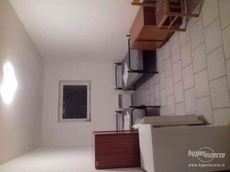 Nabízím levné ubytování od 139,-kč/Noc. - foto 1