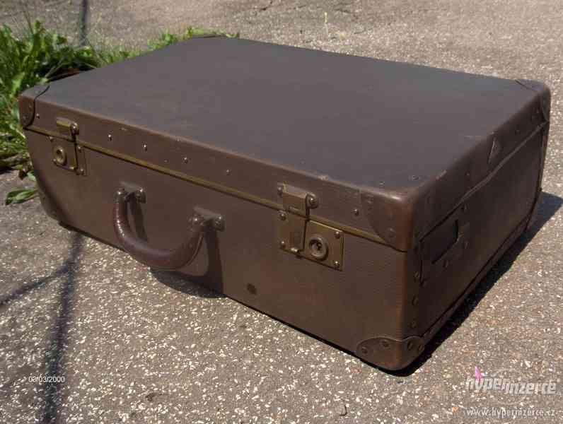 Cestovní kufr z roku 1938 - foto 1