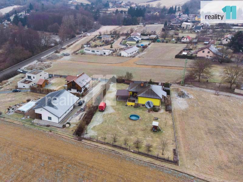 Prodej rodinného domu-bungalov 4+kk 108 m2 s krytou terasou, pozemek 1118 m2. Týnec nad Sázavou-Čakovice - foto 12