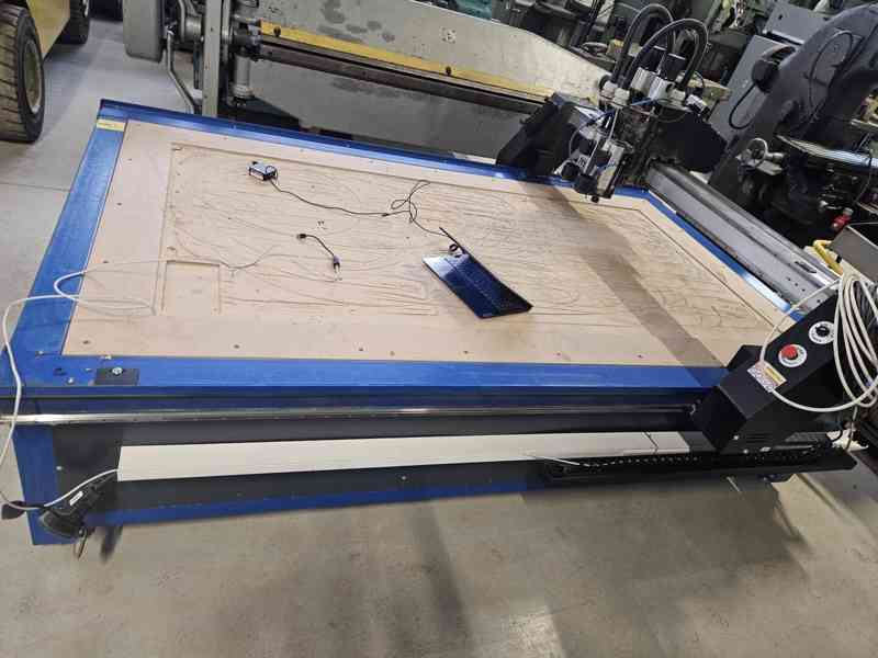 CNC frézka - foto 5