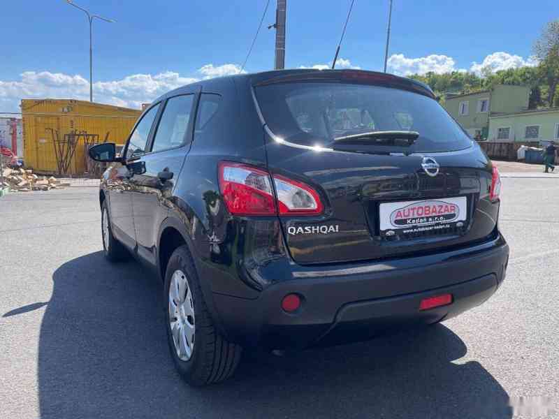 Nissan Qashqai, 1,6 86kW, SERVISKA - foto 3