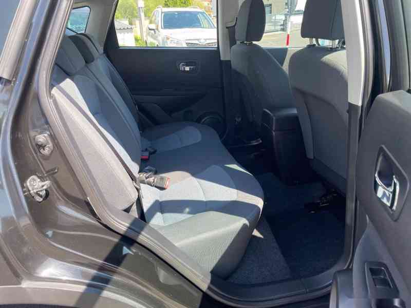Nissan Qashqai, 1,6 86kW, SERVISKA - foto 17