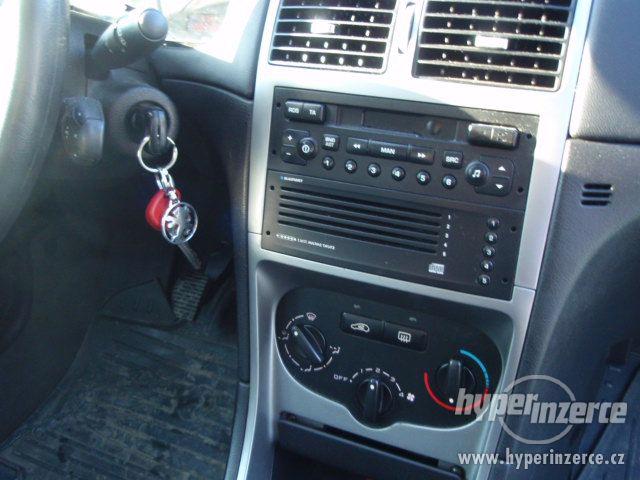 Peugeot 307  2,0 HDI - foto 8