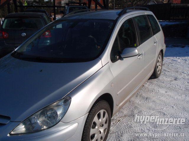 Peugeot 307  2,0 HDI - foto 9