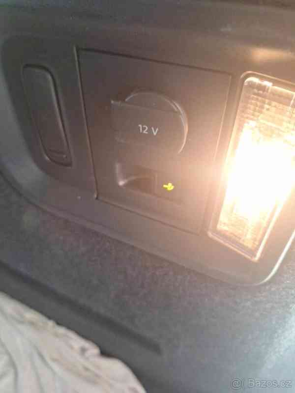 Volkswagen Sharan 2,0   II Facelift TDI 110 kW - foto 12