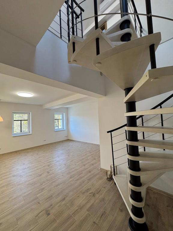 PRONÁJEM MEZONETOVÉHO BYTU 4+KK U VYŠKOVA - foto 11