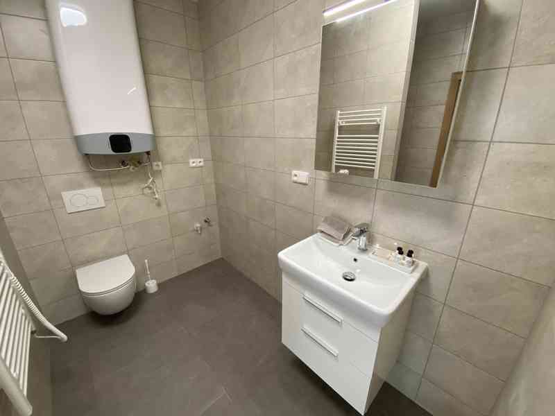 PRONÁJEM MEZONETOVÉHO BYTU 4+KK U VYŠKOVA - foto 9