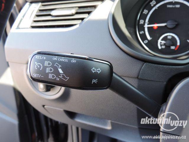 Škoda Octavia 2.0, nafta, automat, r.v. 2015, navigace, kůže - foto 7