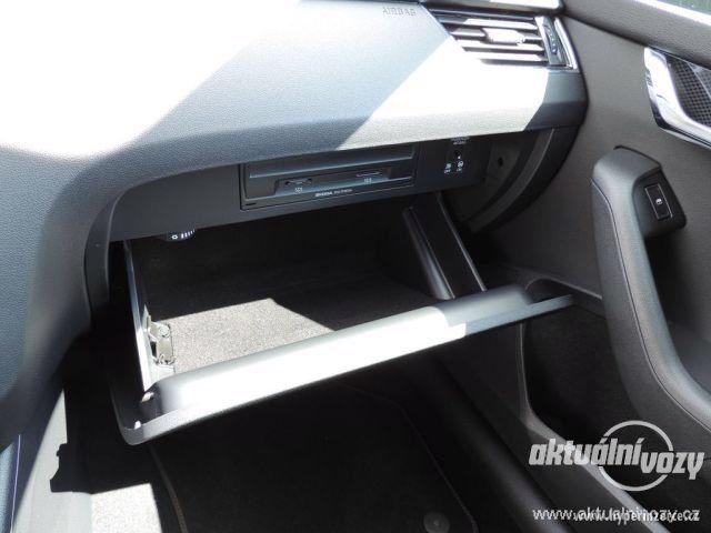 Škoda Octavia 2.0, nafta, automat, r.v. 2015, navigace, kůže - foto 13
