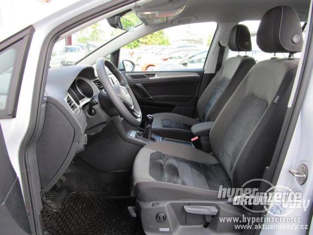Volkswagen Golf Sportsvan 1.4 TSi Maraton Edition 1.4, benzín, RV 2018, navigace - foto 6