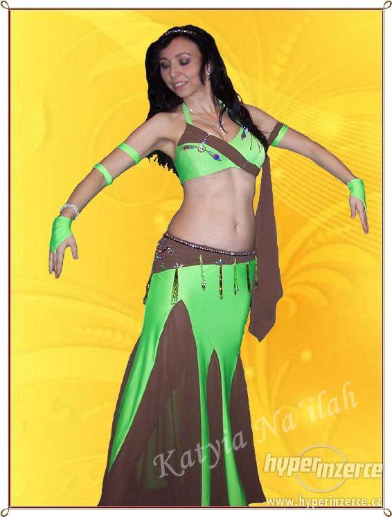 Originální orientální kostýmy a podprsenky na břišní tanec - foto 13